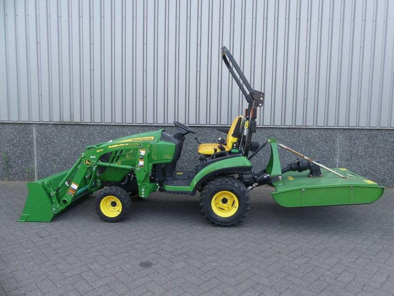 John Deere 1025 R - Трактор: фото 3 John Deere 1025 R - Трактор: фото 3