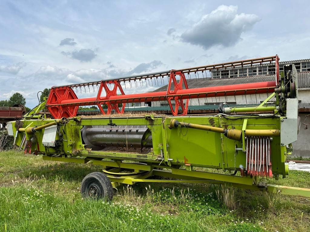 Claas C 540 - Навесное оборудование для комбайна: фото 1 Claas C 540 - Навесное оборудование для комбайна: фото 1