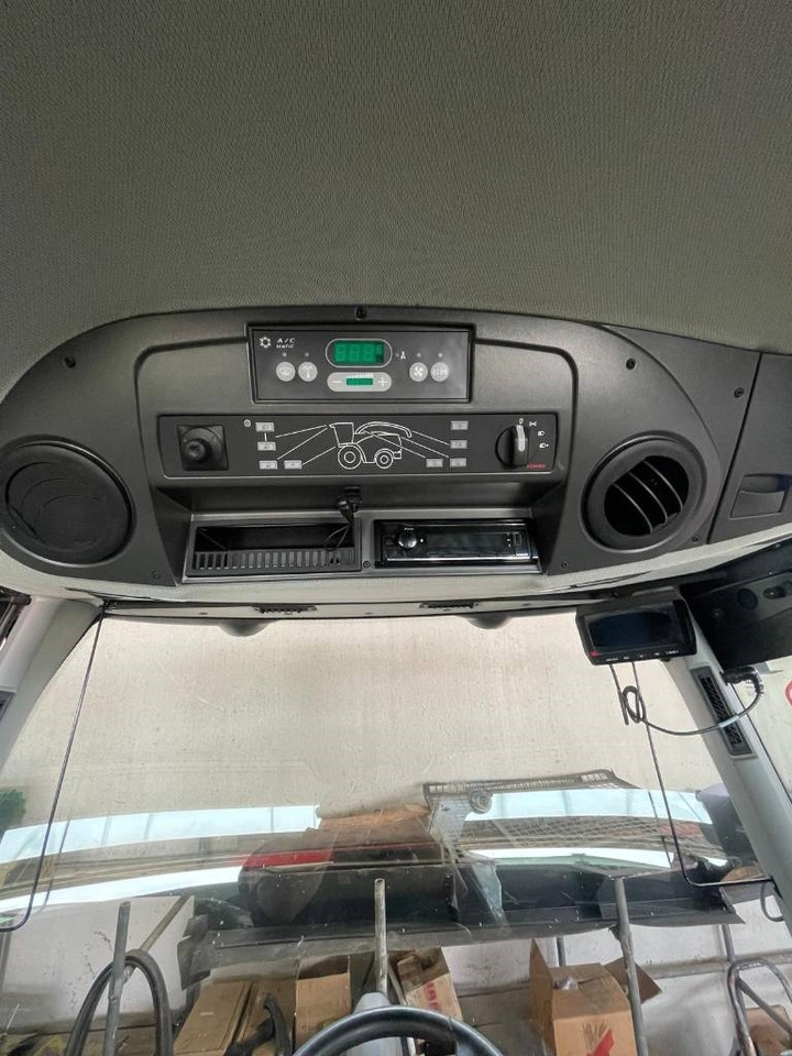 Claas Jaguar 990 - Кормоуборочный комбайн: фото 5 Claas Jaguar 990 - Кормоуборочный комбайн: фото 5