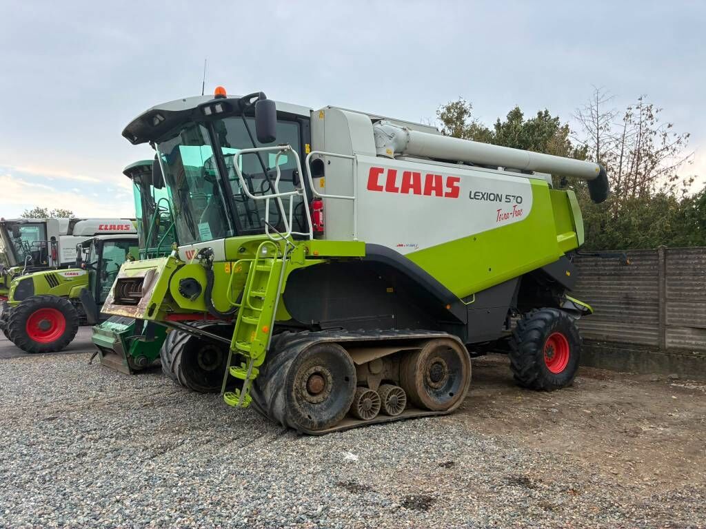 Claas LEXION 570 TT RISO - Зерноуборочный комбайн: фото 1 Claas LEXION 570 TT RISO - Зерноуборочный комбайн: фото 1