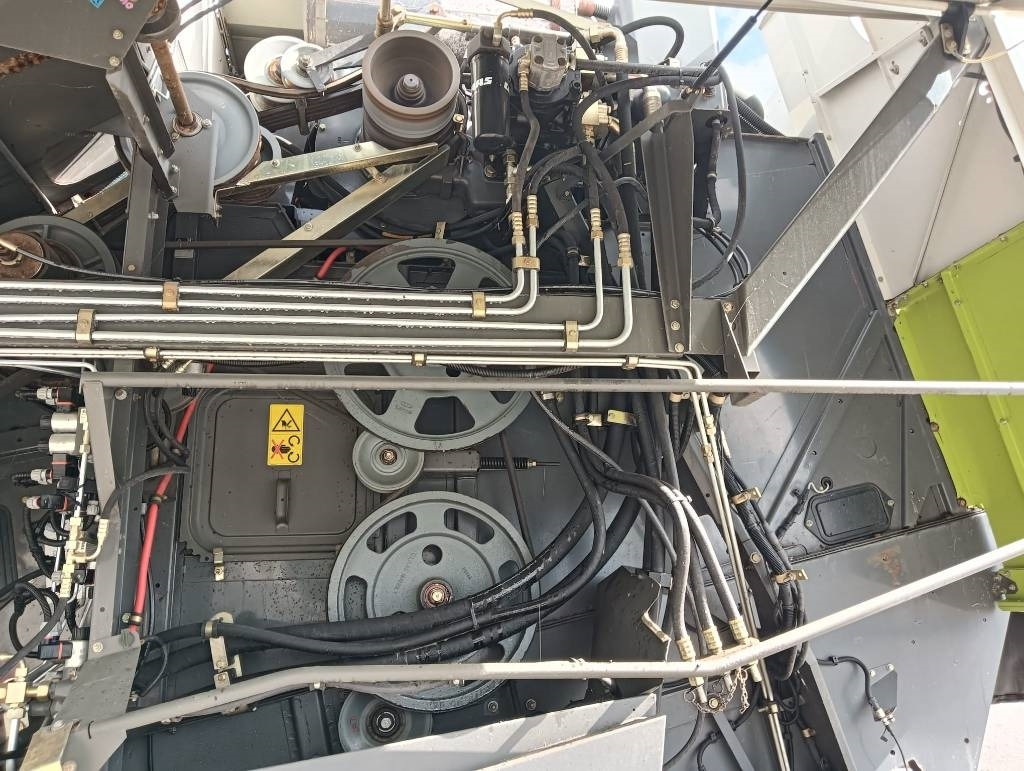 Зерноуборочный комбайн Claas Lexion 470: фото 21 Зерноуборочный комбайн Claas Lexion 470: фото 21