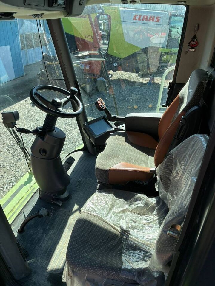 Claas Lexion 570 RISO - Зерноуборочный комбайн: фото 2 Claas Lexion 570 RISO - Зерноуборочный комбайн: фото 2