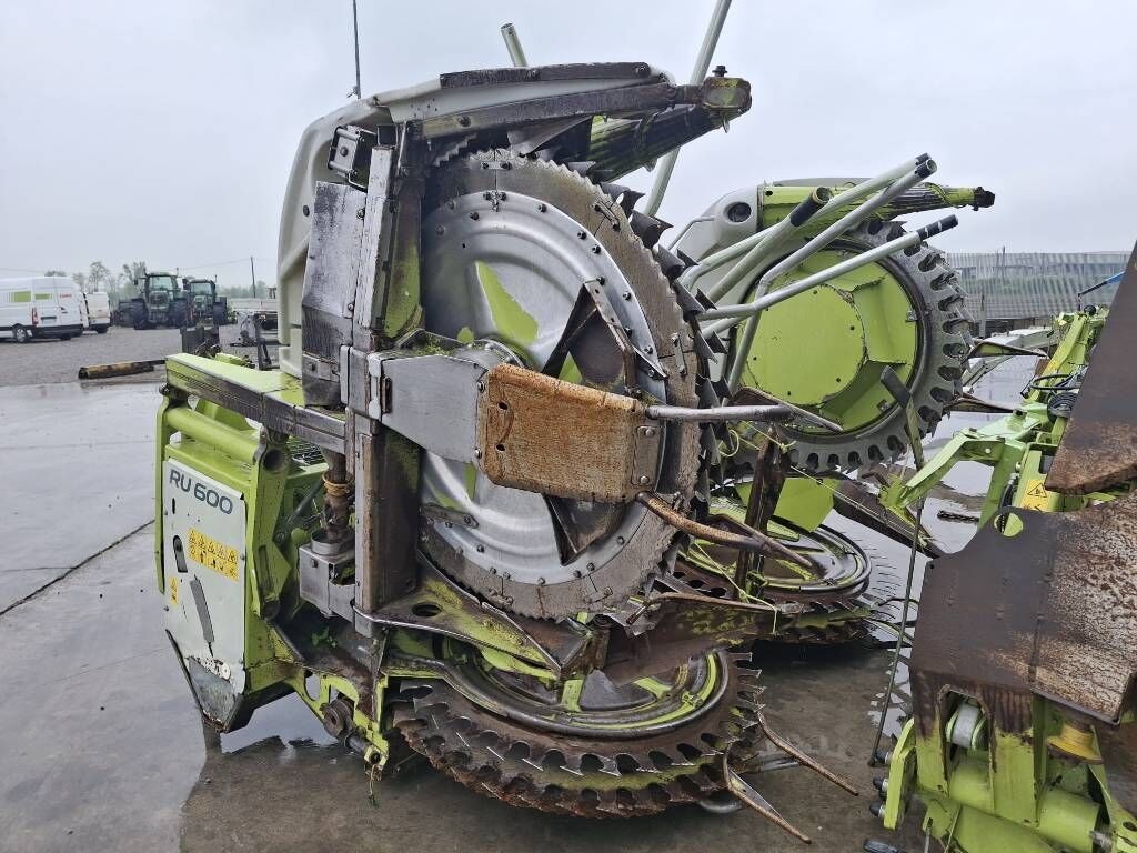 Claas RU 600 - Кормоуборочный комбайн: фото 1 Claas RU 600 - Кормоуборочный комбайн: фото 1