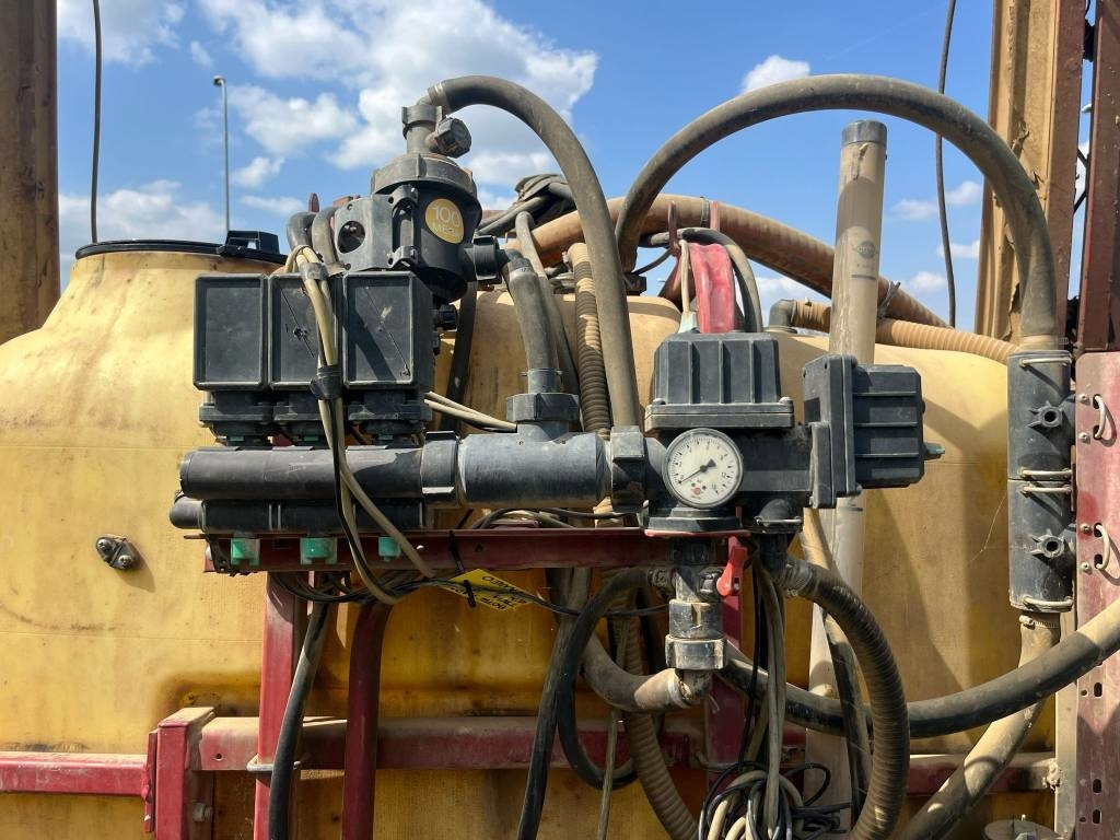 Hardi tween stream 800 - Адаптер для внутрипочвенного внесения удобрений: фото 2 Hardi tween stream 800 - Адаптер для внутрипочвенного внесения удобрений: фото 2