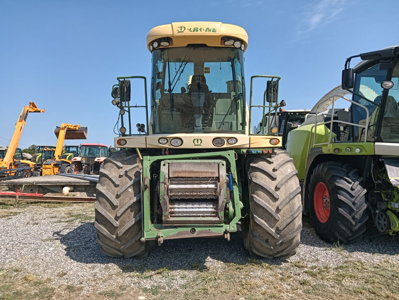 KRONE BIG X 850 - Кормоуборочный комбайн: фото 2 KRONE BIG X 850 - Кормоуборочный комбайн: фото 2