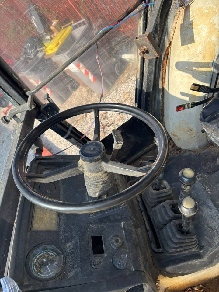 Lamborghini 600 V DT - Трактор: фото 5 Lamborghini 600 V DT - Трактор: фото 5