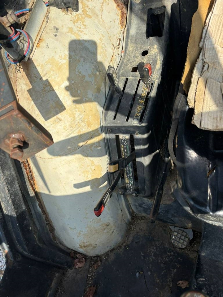 Lamborghini 600 V DT - Трактор: фото 3 Lamborghini 600 V DT - Трактор: фото 3