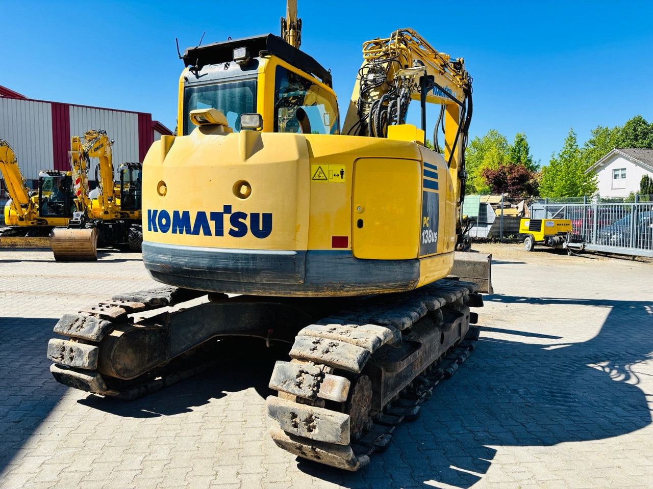 Komatsu PC138US-8 - Гусеничный экскаватор: фото 2 Komatsu PC138US-8 - Гусеничный экскаватор: фото 2