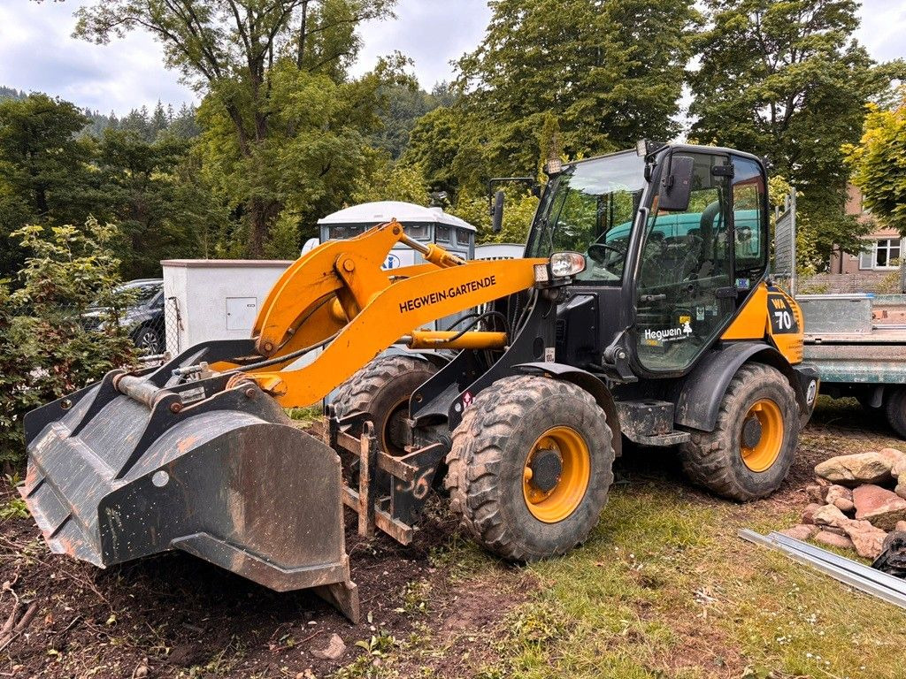 Komatsu WA70-7 - Колёсный погрузчик: фото 1 Komatsu WA70-7 - Колёсный погрузчик: фото 1