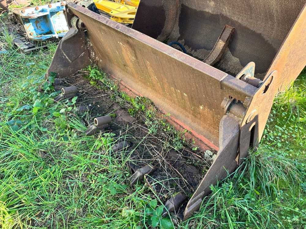 Schaeff Klappschaufel Greiferschaufel - Колёсный погрузчик: фото 3 Schaeff Klappschaufel Greiferschaufel - Колёсный погрузчик: фото 3