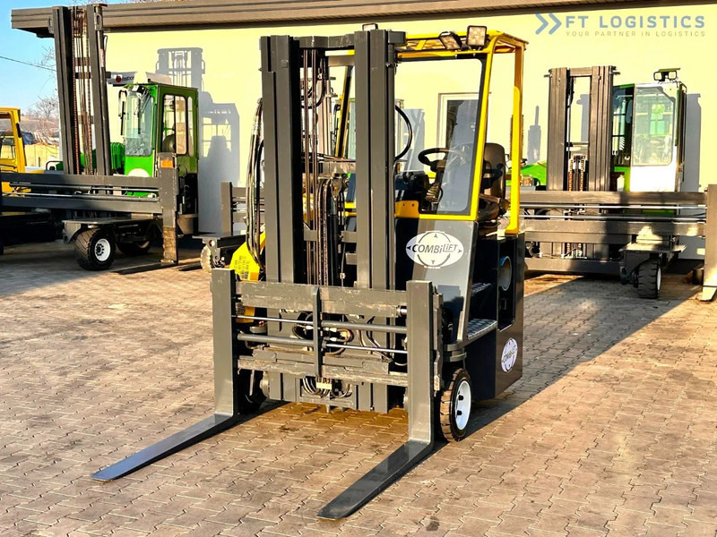 Combilift C3000CB / LPG / TRIPLEX - 4900MM / LPG / FREE LIFT / FORK POSITIONER C3000CB / LPG / TRIPLEX - 4900MM / LPG / FREE LIFT / FORK P - Четырехсторонний погрузчик: фото 3 Combilift C3000CB / LPG / TRIPLEX - 4900MM / LPG / FREE LIFT / FORK POSITIONER C3000CB / LPG / TRIPLEX - 4900MM / LPG / FREE LIFT / FORK P - Четырехсторонний погрузчик: фото 3