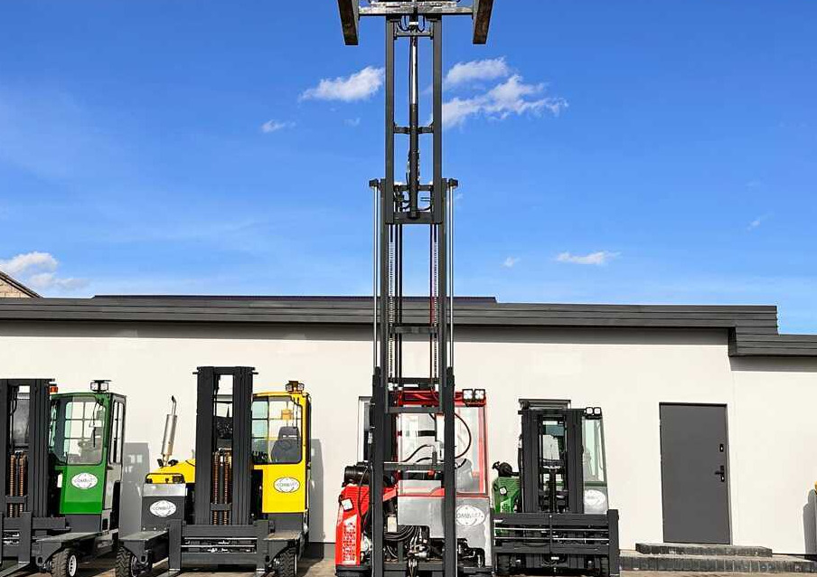 Четырехсторонний погрузчик Combilift C3000CB / LPG / TRIPLEX / 5500MM / FREE LIFT / SIDE SHIFT + FORK POSITIONER / LIKE NEW: фото 12
