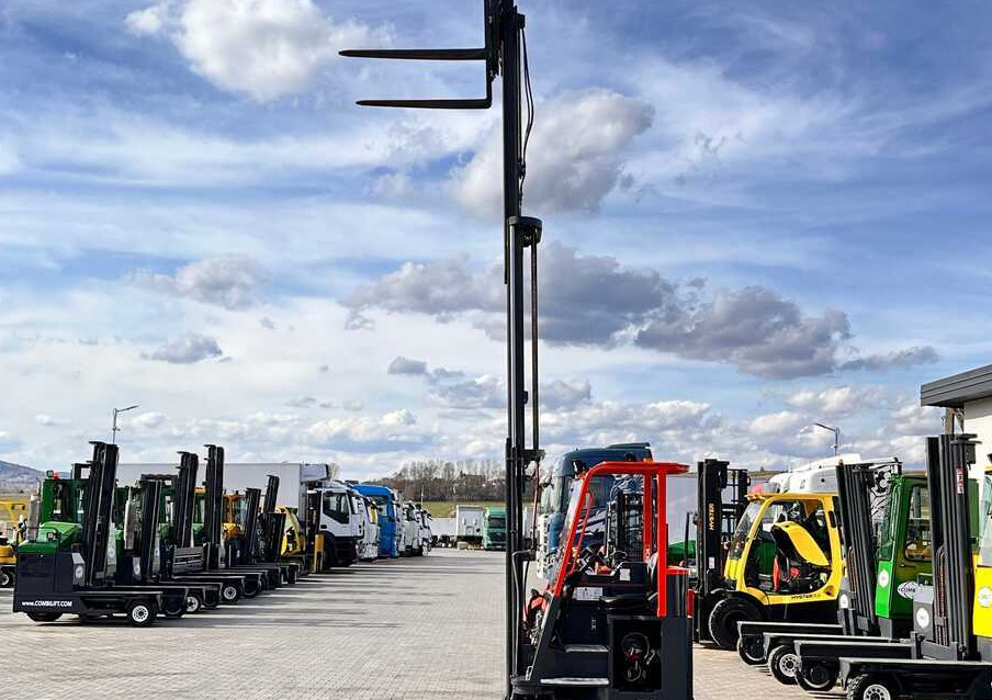 Четырехсторонний погрузчик Combilift C3000CB / LPG / TRIPLEX / 5500MM / FREE LIFT / SIDE SHIFT + FORK POSITIONER / LIKE NEW: фото 9