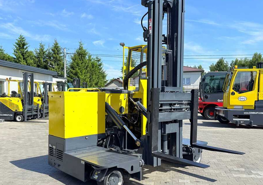 Четырехсторонний погрузчик Combilift C4000STE / TRIPLEX / 6850MM / FREE LIFT / ONLY 1,348 HOURS / FORK SIDESHIFT / EXCELLENT CONDITION: фото 18