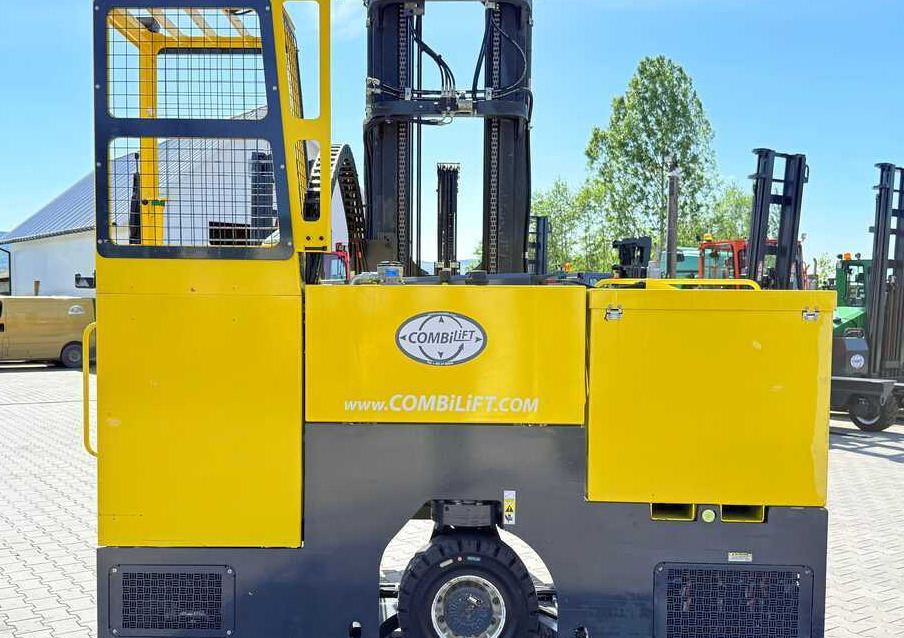 Четырехсторонний погрузчик Combilift C4000STE / TRIPLEX / 6850MM / FREE LIFT / ONLY 1,348 HOURS / FORK SIDESHIFT / EXCELLENT CONDITION: фото 22