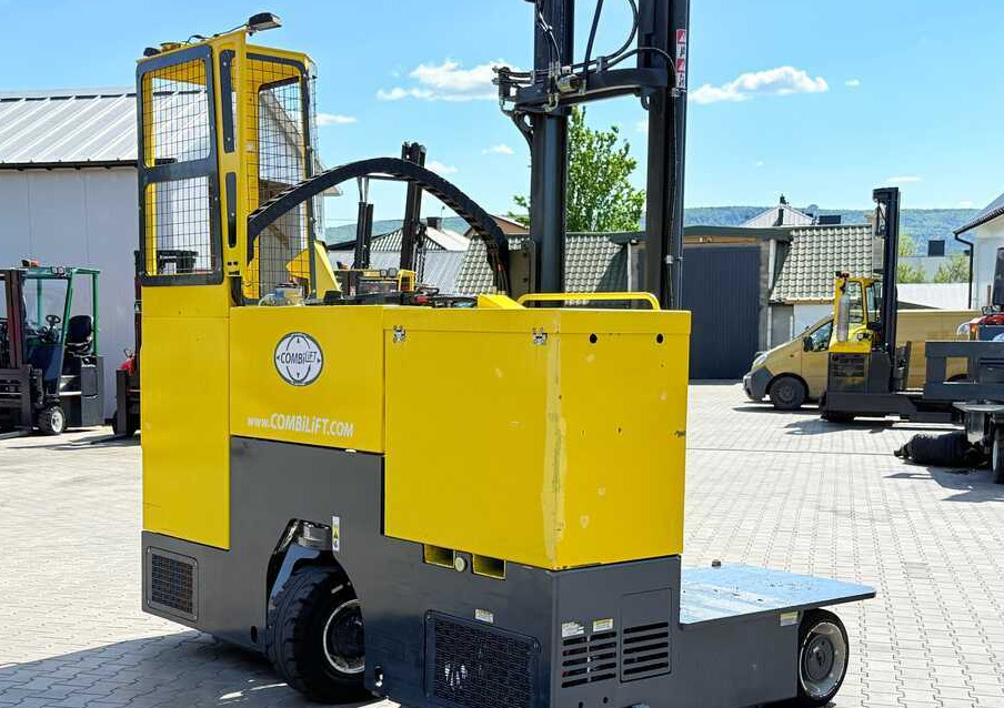 Четырехсторонний погрузчик Combilift C4000STE / TRIPLEX / 6850MM / FREE LIFT / ONLY 1,348 HOURS / FORK SIDESHIFT / EXCELLENT CONDITION: фото 37