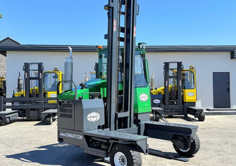Combilift C5000XL / DIESEL / DUPLEX - 5500MM / FULL CABIN / NEW TYRES / HEATING - Четырехсторонний погрузчик: фото 3 Combilift C5000XL / DIESEL / DUPLEX - 5500MM / FULL CABIN / NEW TYRES / HEATING - Четырехсторонний погрузчик: фото 3