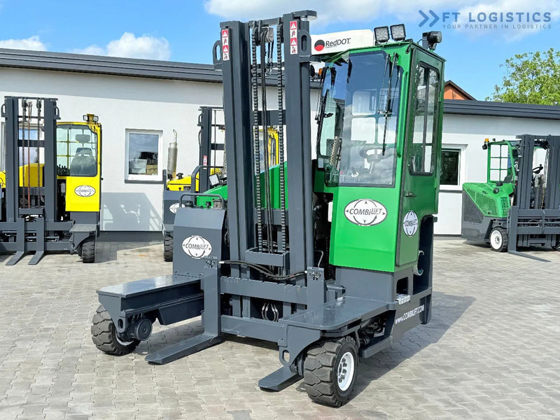 Combilift COMBILIFT C3500 – DUPLEX 4100mm – Year 2016 – 6779 hours – GAS – EXTENDABLE FORKS 800 / 1100MM – CABIN – HEATING + AIR CONDITION - Четырехсторонний погрузчик: фото 1 Combilift COMBILIFT C3500 – DUPLEX 4100mm – Year 2016 – 6779 hours – GAS – EXTENDABLE FORKS 800 / 1100MM – CABIN – HEATING + AIR CONDITION - Четырехсторонний погрузчик: фото 1