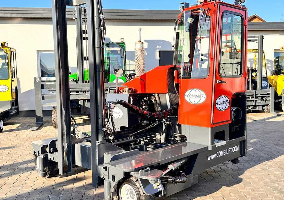 Четырехсторонний погрузчик Combilift COMBILIFT C4000 – TRIPLEX 9300 mm – Year 2017 – GAS – FREE LIFT – FORK SIDE SHIFT – CONDITION 5/5: фото 30