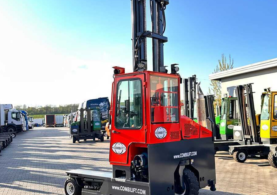 Четырехсторонний погрузчик Combilift COMBILIFT C4000 – TRIPLEX 9300 mm – Year 2017 – GAS – FREE LIFT – FORK SIDE SHIFT – CONDITION 5/5: фото 9