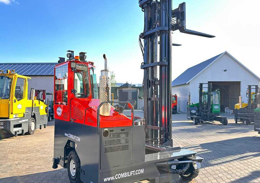 Четырехсторонний погрузчик Combilift COMBILIFT C4000 – TRIPLEX 9300 mm – Year 2017 – GAS – FREE LIFT – FORK SIDE SHIFT – CONDITION 5/5: фото 27