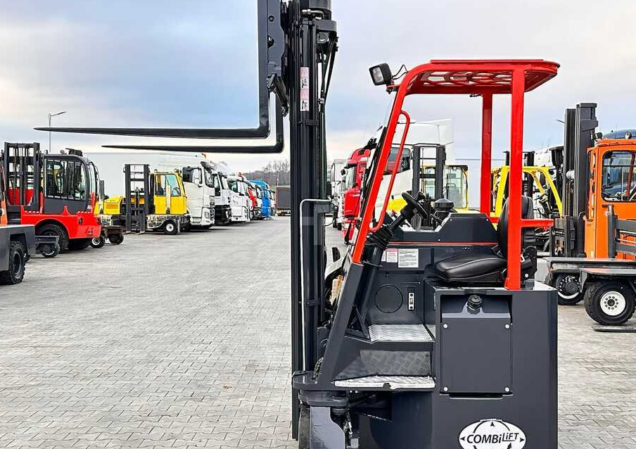 Четырехсторонний погрузчик Combilift Combilift C3000CB - Duplex 4000mm - Year 2016 / ONLY 2,161 MTH / PERFECT CONDITION / LIKE NEW!: фото 10