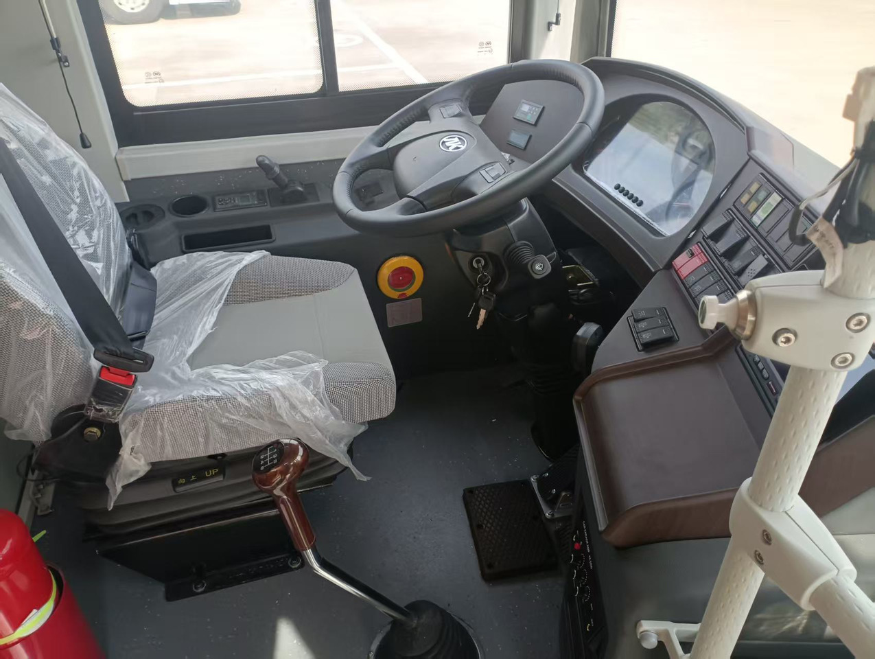 ANKAI 30 seats - Туристический автобус: фото 3 ANKAI 30 seats - Туристический автобус: фото 3