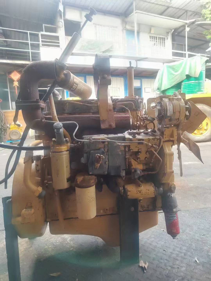 CATERPILLAR 3204 - Двигатель для Погрузчиков: фото 1 CATERPILLAR 3204 - Двигатель для Погрузчиков: фото 1