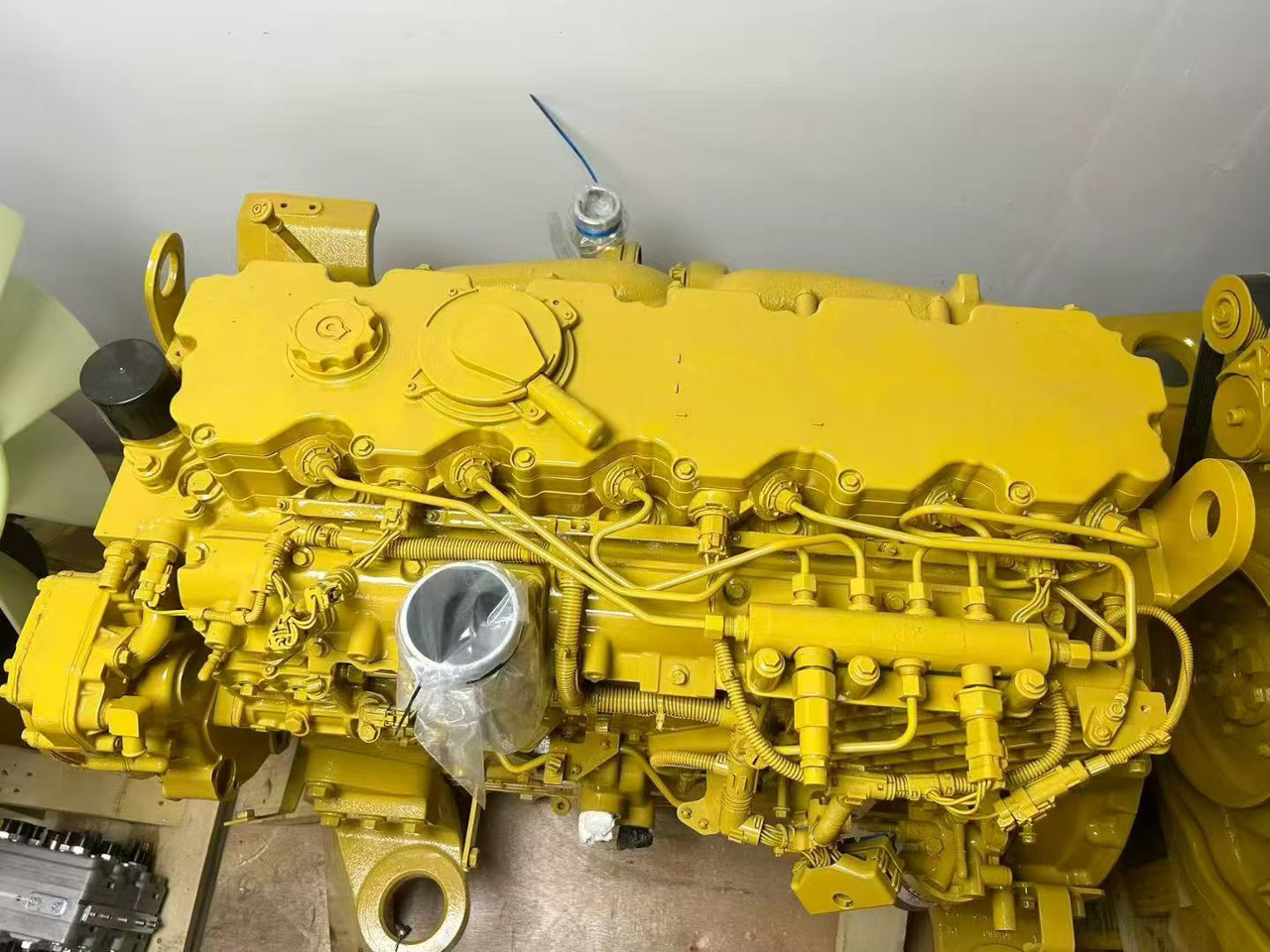 CATERPILLAR C6.6 - Двигатель для Экскаваторов: фото 1 CATERPILLAR C6.6 - Двигатель для Экскаваторов: фото 1