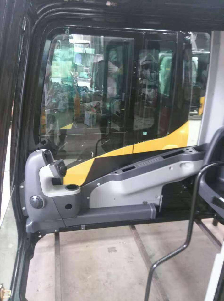 CATERPILLAR E318C E315D E320C E320D - Кабина для Экскаваторов: фото 5 CATERPILLAR E318C E315D E320C E320D - Кабина для Экскаваторов: фото 5