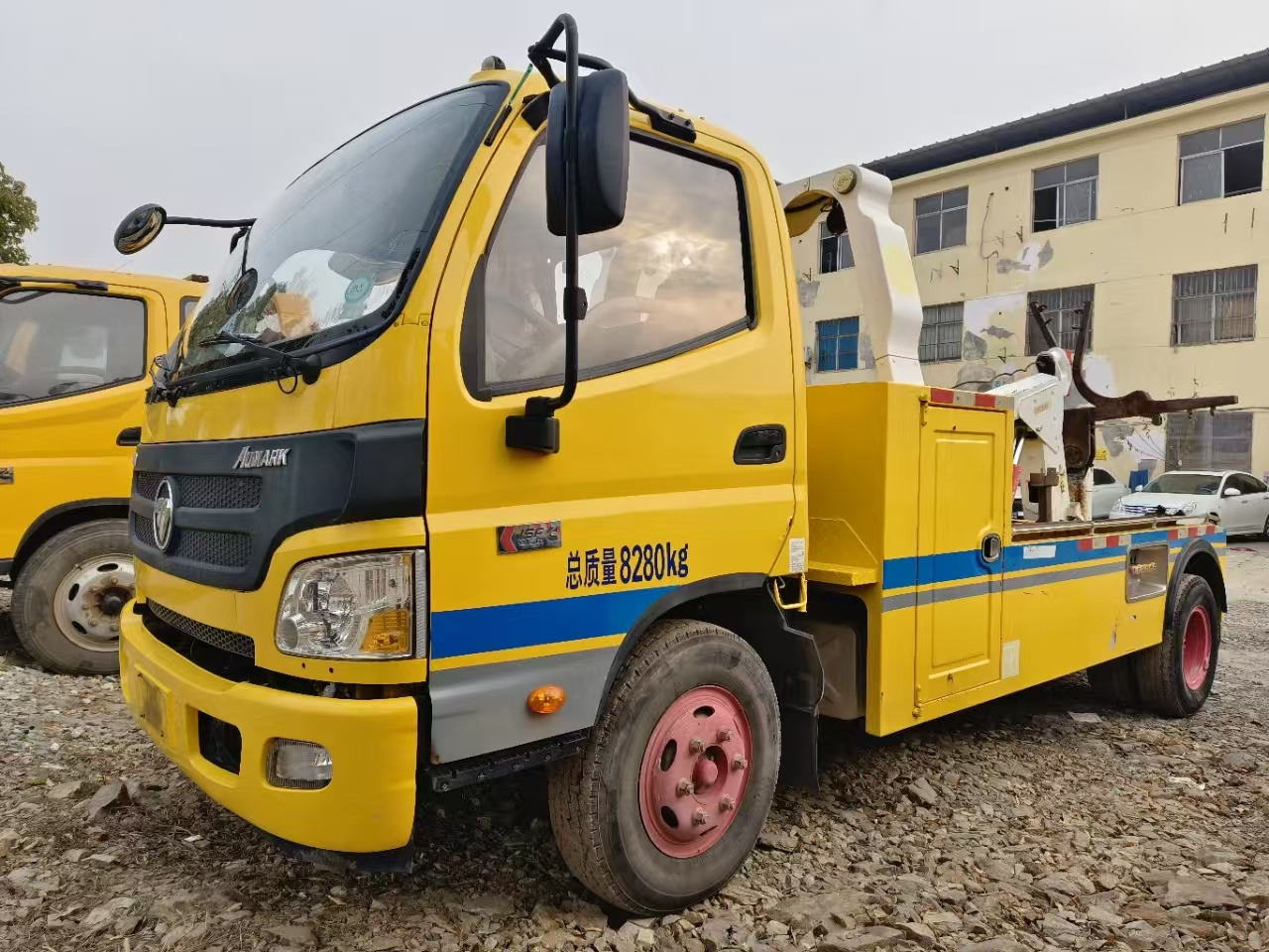 FOTON 4×2 - Эвакуатор: фото 3 FOTON 4×2 - Эвакуатор: фото 3