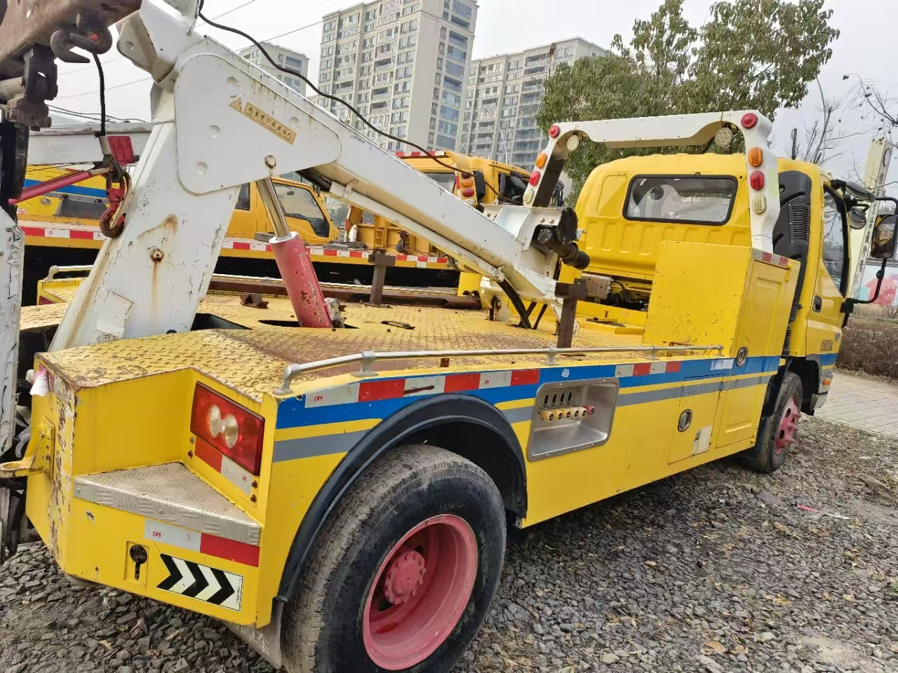 FOTON 4×2 - Эвакуатор: фото 4 FOTON 4×2 - Эвакуатор: фото 4