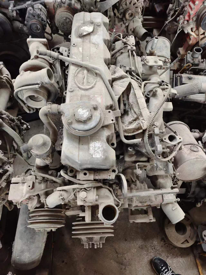 HINO p11c - Двигатель для Экскаваторов: фото 1 HINO p11c - Двигатель для Экскаваторов: фото 1