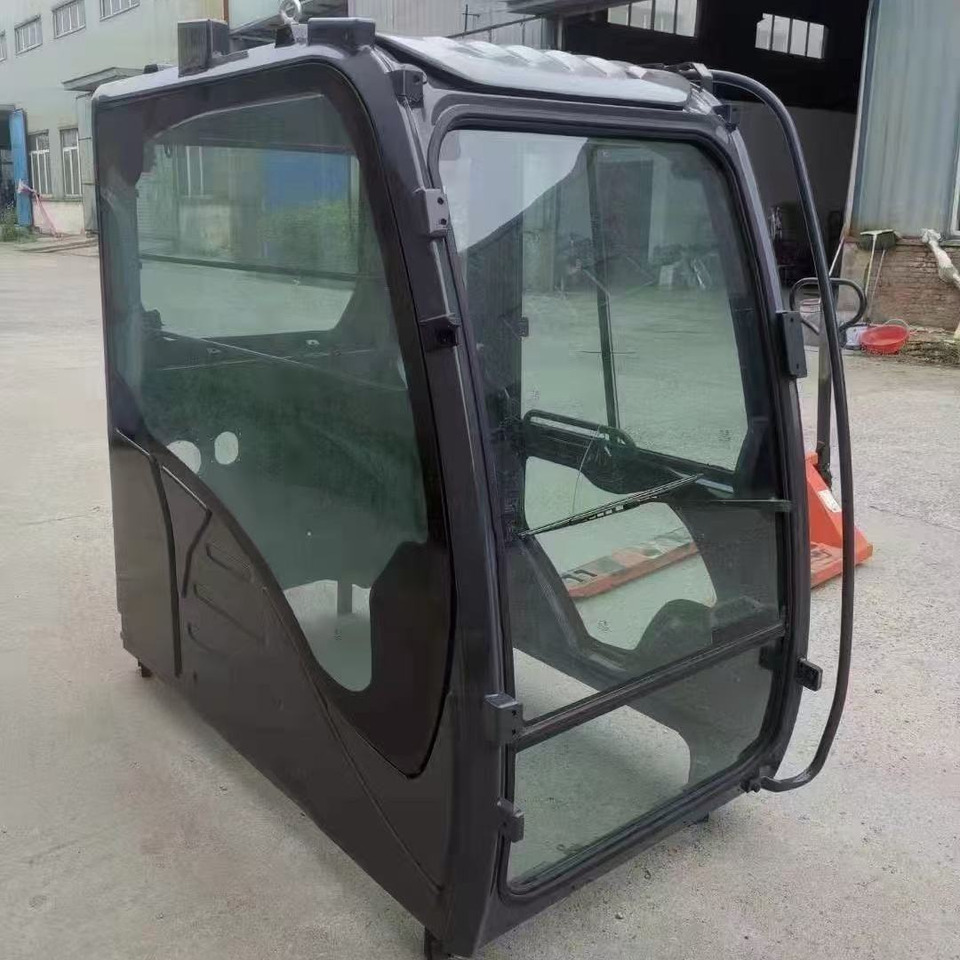 HITACHI ZX210-3 - Кабина для Экскаваторов: фото 2 HITACHI ZX210-3 - Кабина для Экскаваторов: фото 2