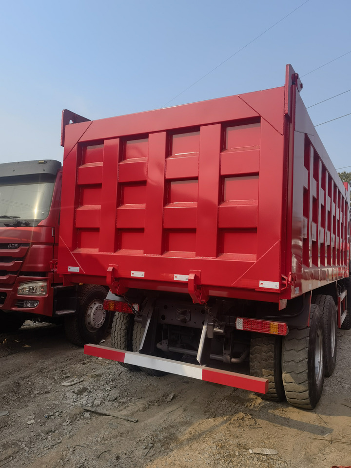 HOWO HOWO 6*4 371 dump truck - Самосвал: фото 3 HOWO HOWO 6*4 371 dump truck - Самосвал: фото 3