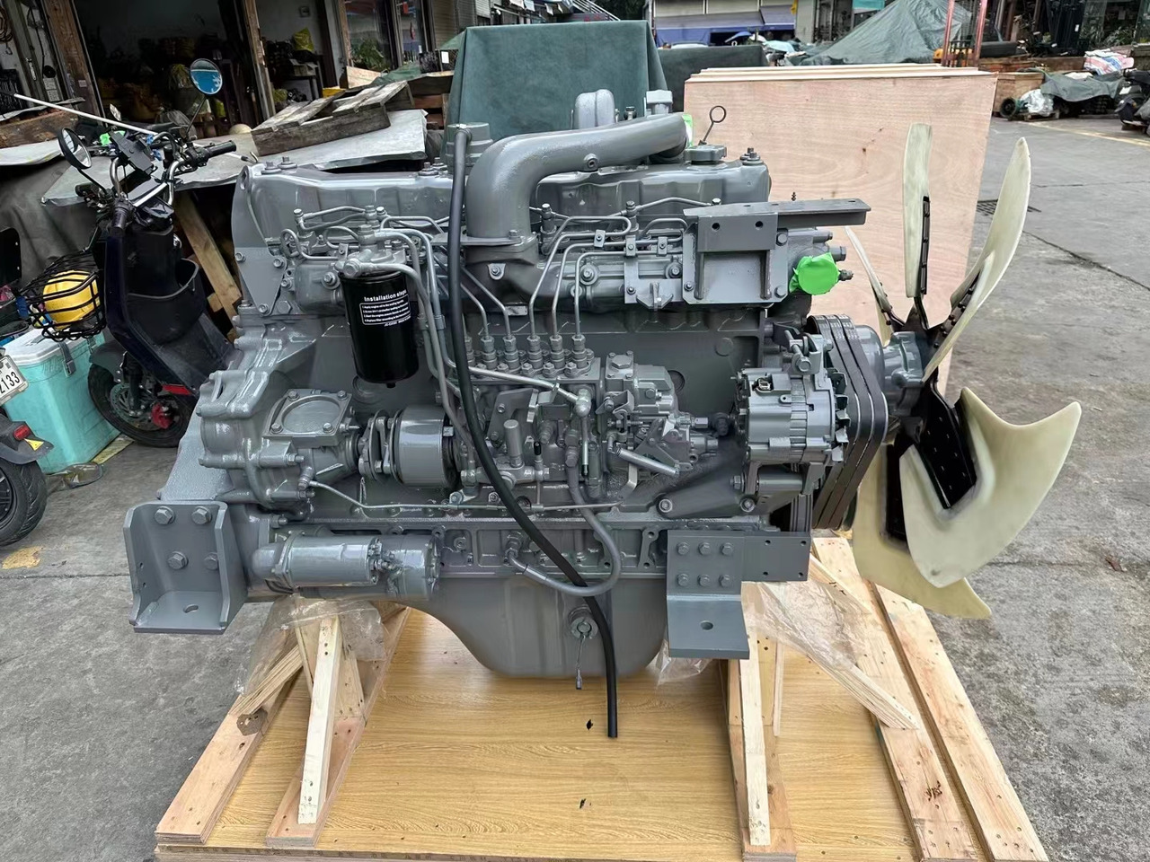 ISUZU 6SD1 - Двигатель: фото 1 ISUZU 6SD1 - Двигатель: фото 1