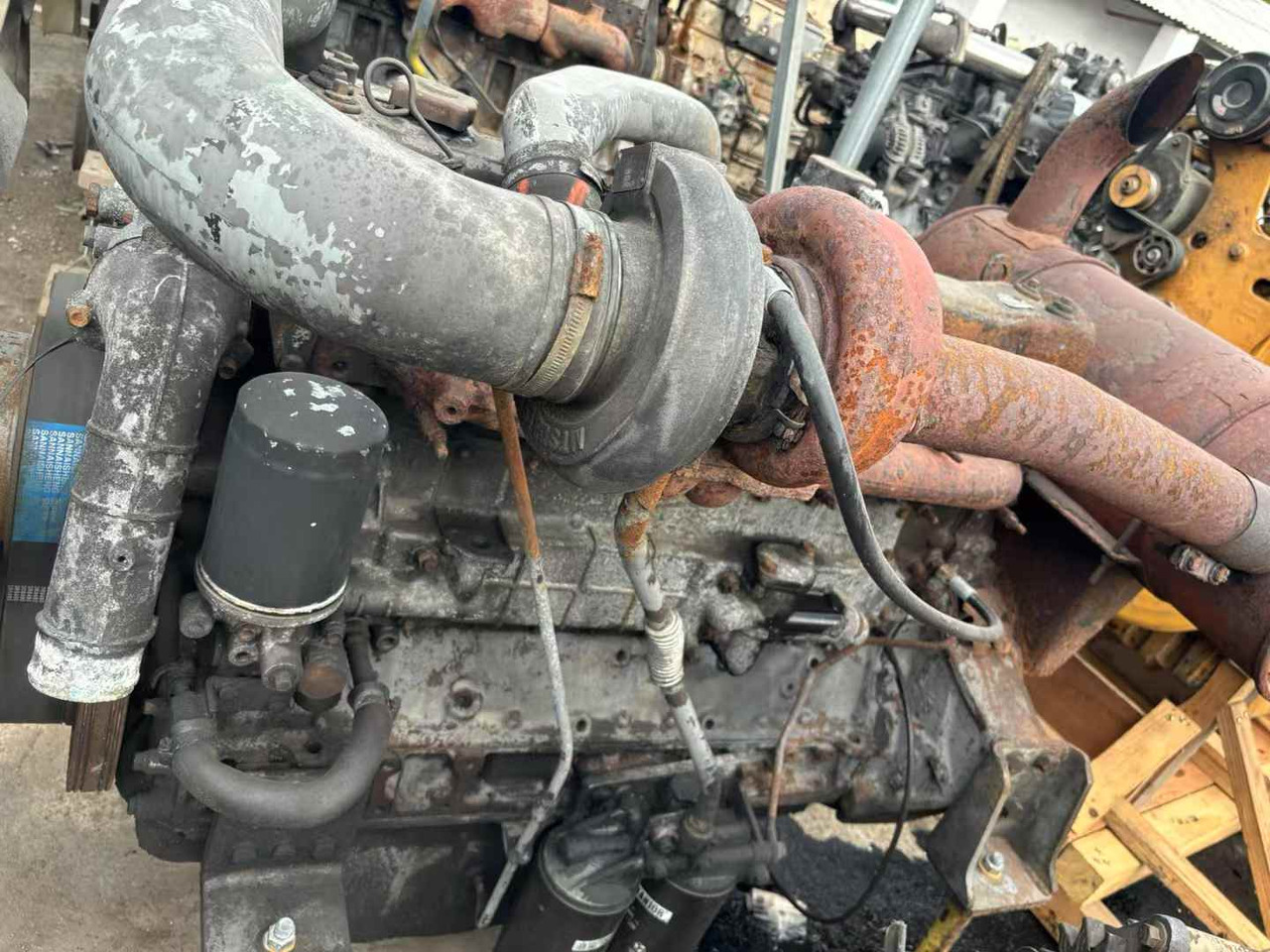 ISUZU 6SD1 - Двигатель для Экскаваторов: фото 2 ISUZU 6SD1 - Двигатель для Экскаваторов: фото 2