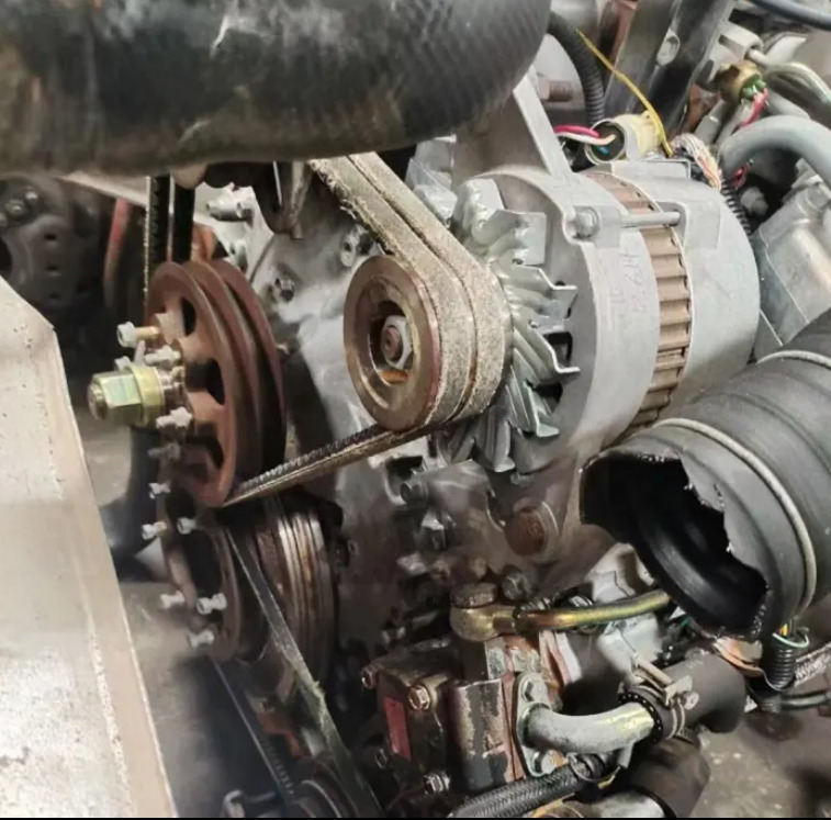 ISUZU 6WF1 - Двигатель: фото 4 ISUZU 6WF1 - Двигатель: фото 4