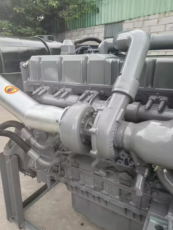 ISUZU 6WG1 - Двигатель для Экскаваторов: фото 1 ISUZU 6WG1 - Двигатель для Экскаваторов: фото 1