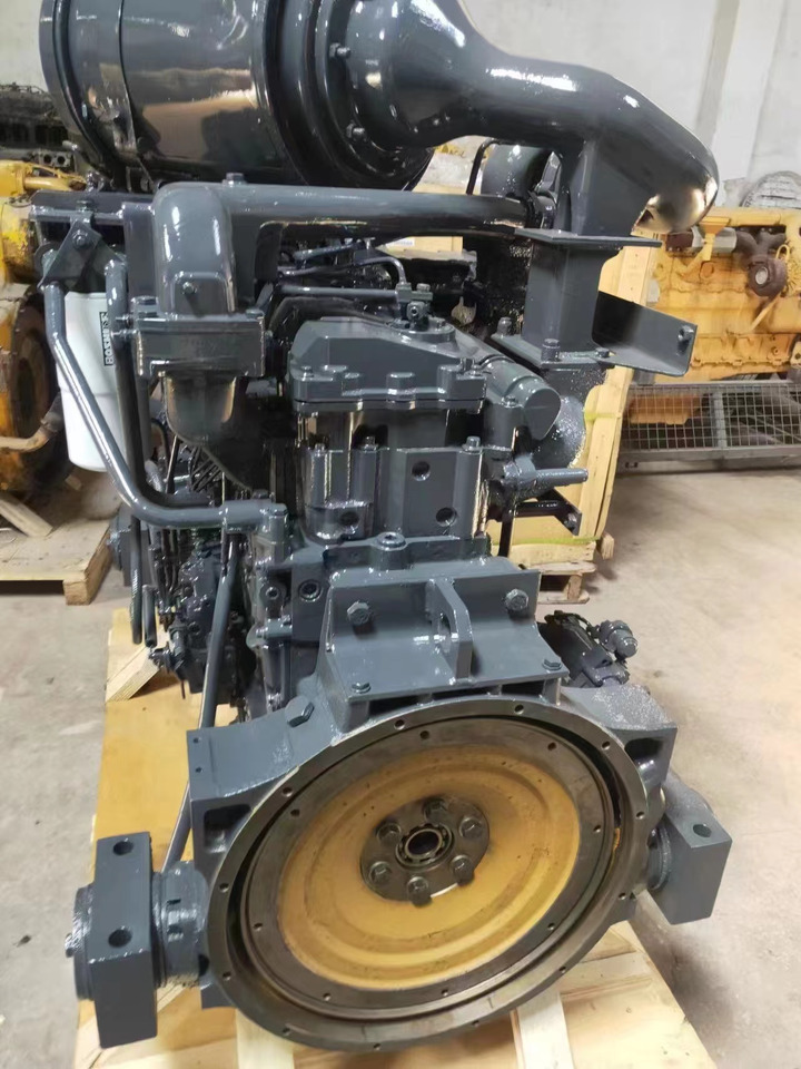 KOMATSU 6D125 - Двигатель для Экскаваторов: фото 4 KOMATSU 6D125 - Двигатель для Экскаваторов: фото 4