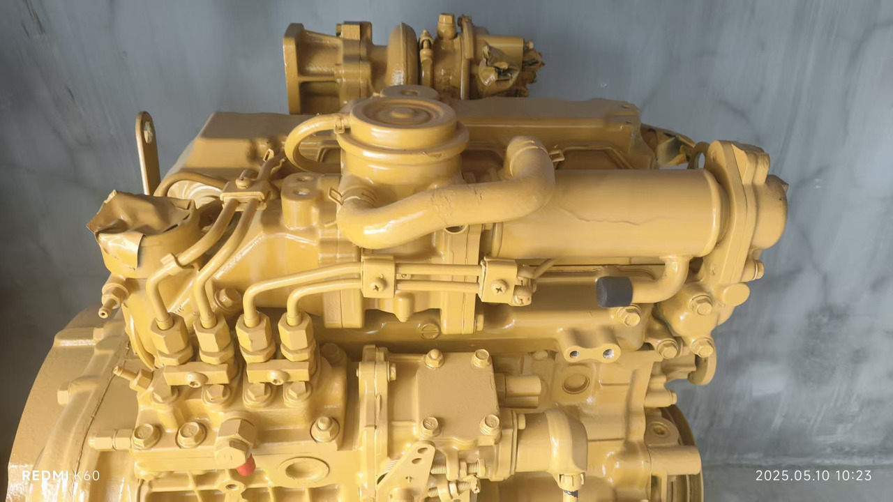 KUBOTA V2607 - Двигатель для Экскаваторов: фото 1 KUBOTA V2607 - Двигатель для Экскаваторов: фото 1