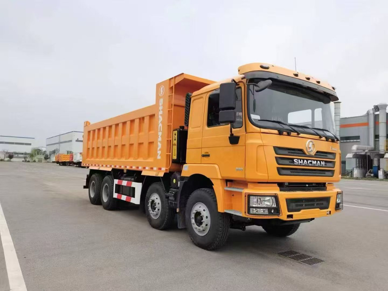 SHACMAN F3000,8×4 - Самосвал: фото 1 SHACMAN F3000,8×4 - Самосвал: фото 1