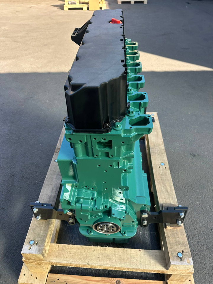 VOLVO D8K - Блок цилиндров для Экскаваторов: фото 4 VOLVO D8K - Блок цилиндров для Экскаваторов: фото 4