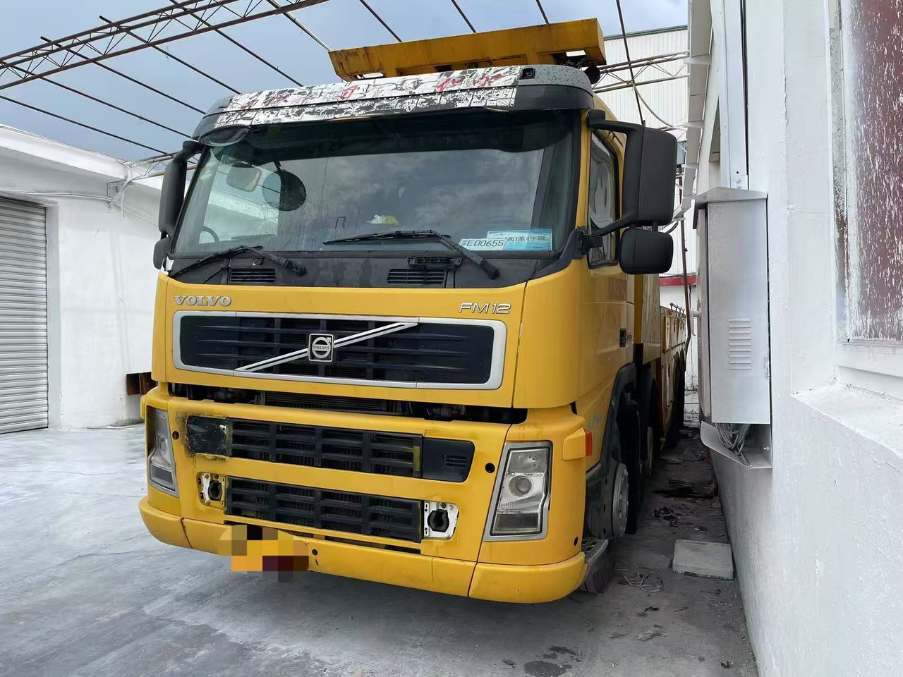 VOLVO VOLVO FM12,8×4 - Эвакуатор: фото 2 VOLVO VOLVO FM12,8×4 - Эвакуатор: фото 2
