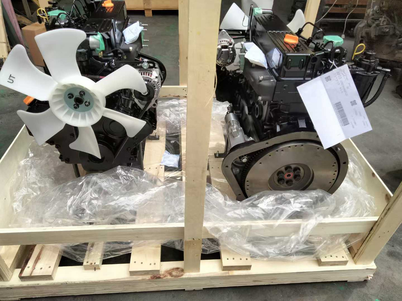 YANMAR 4TNE98 - Двигатель для Экскаваторов: фото 1 YANMAR 4TNE98 - Двигатель для Экскаваторов: фото 1