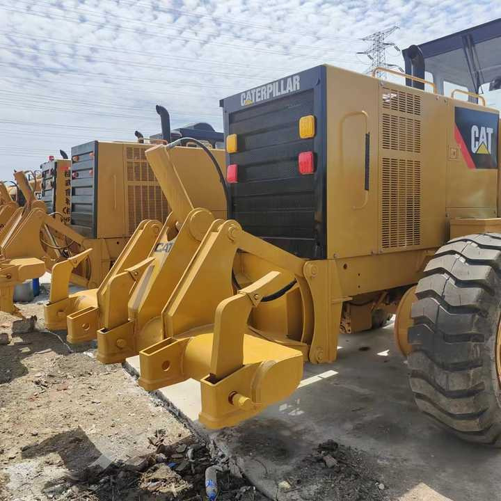 CAT 140G GRADER | Ideal for Mining & Demolition | Global Export & COD Accepted - Грейдер: фото 2 CAT 140G GRADER | Ideal for Mining & Demolition | Global Export & COD Accepted - Грейдер: фото 2