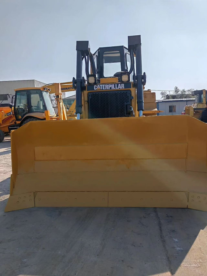 CAT Used Bulldozer D6R High Quality - Бульдозер: фото 1 CAT Used Bulldozer D6R High Quality - Бульдозер: фото 1