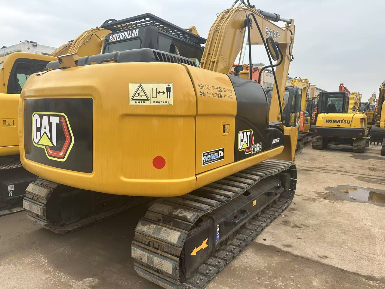 CRAWLER EXCAVATOR Used Caterpillar Cat312D2 Excavator Original Japan Heavy Machinery Caterpillar 312D2 Excavator for Sale - Гусеничный экскаватор: фото 4 CRAWLER EXCAVATOR Used Caterpillar Cat312D2 Excavator Original Japan Heavy Machinery Caterpillar 312D2 Excavator for Sale - Гусеничный экскаватор: фото 4