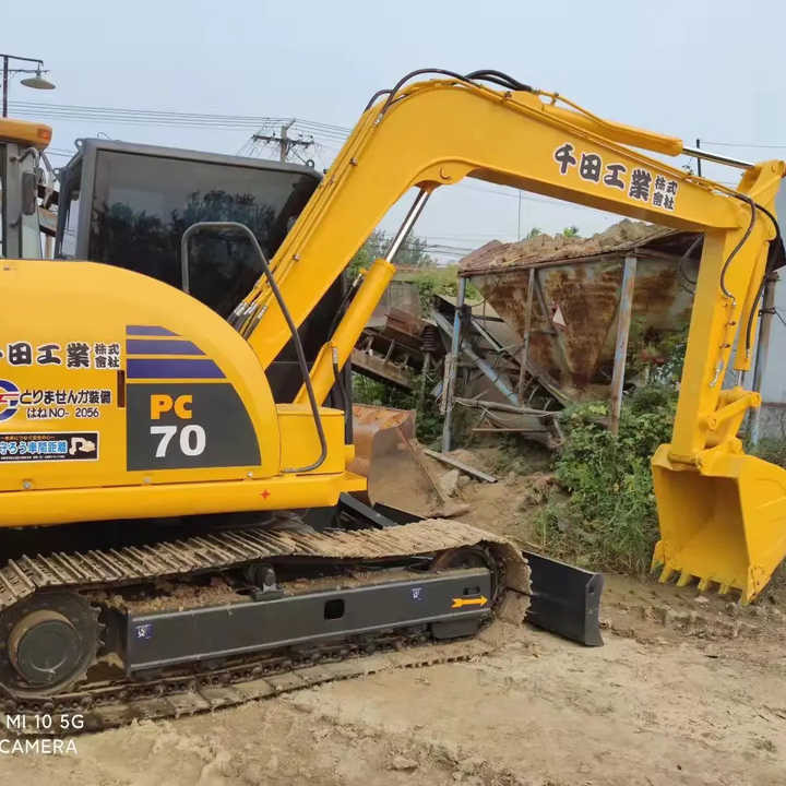 Cheap Used Komatsu PC70 Crawler Excavator with High Efficiency Used Heavy Machinery Komatsu P70 Digger Cheap for Sale - Гусеничный экскаватор: фото 1 Cheap Used Komatsu PC70 Crawler Excavator with High Efficiency Used Heavy Machinery Komatsu P70 Digger Cheap for Sale - Гусеничный экскаватор: фото 1