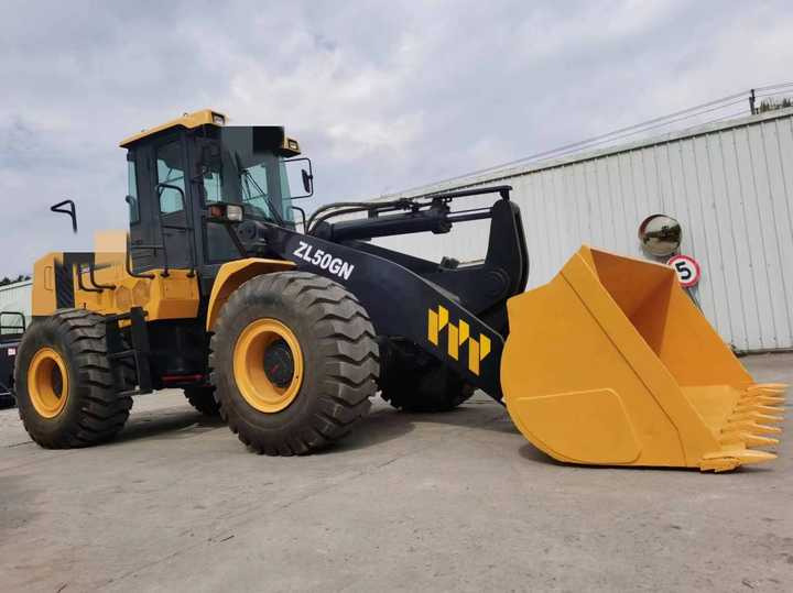 China Jiangsu Famous Brand Used Wheel Good Condition Loader ZL50GN Used Loader for Sale - Колёсный погрузчик: фото 5 China Jiangsu Famous Brand Used Wheel Good Condition Loader ZL50GN Used Loader for Sale - Колёсный погрузчик: фото 5